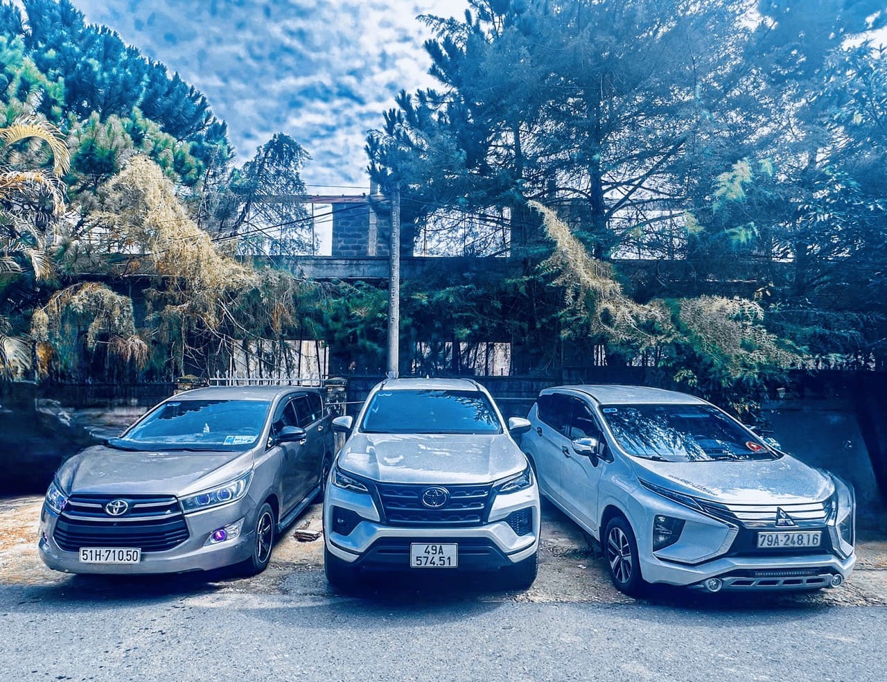 Xe dịch vụ